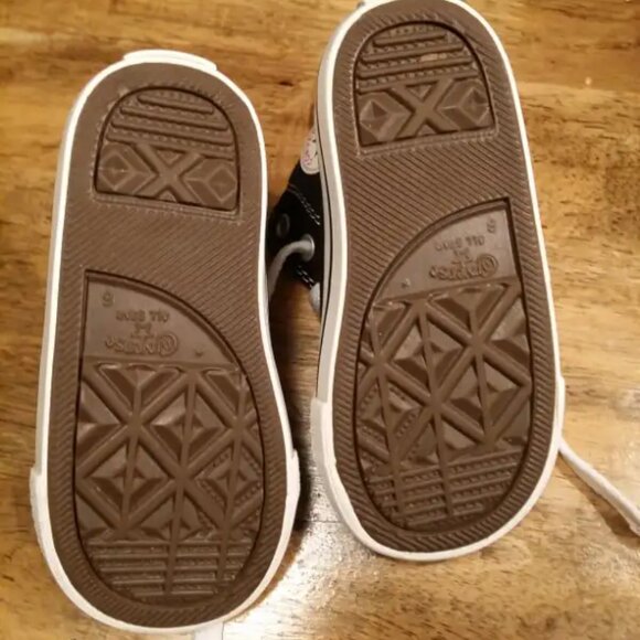 Toddler's Kid's Converse Chuck Taylor All Star High Top - Size 6 T - Picture 5 of 5